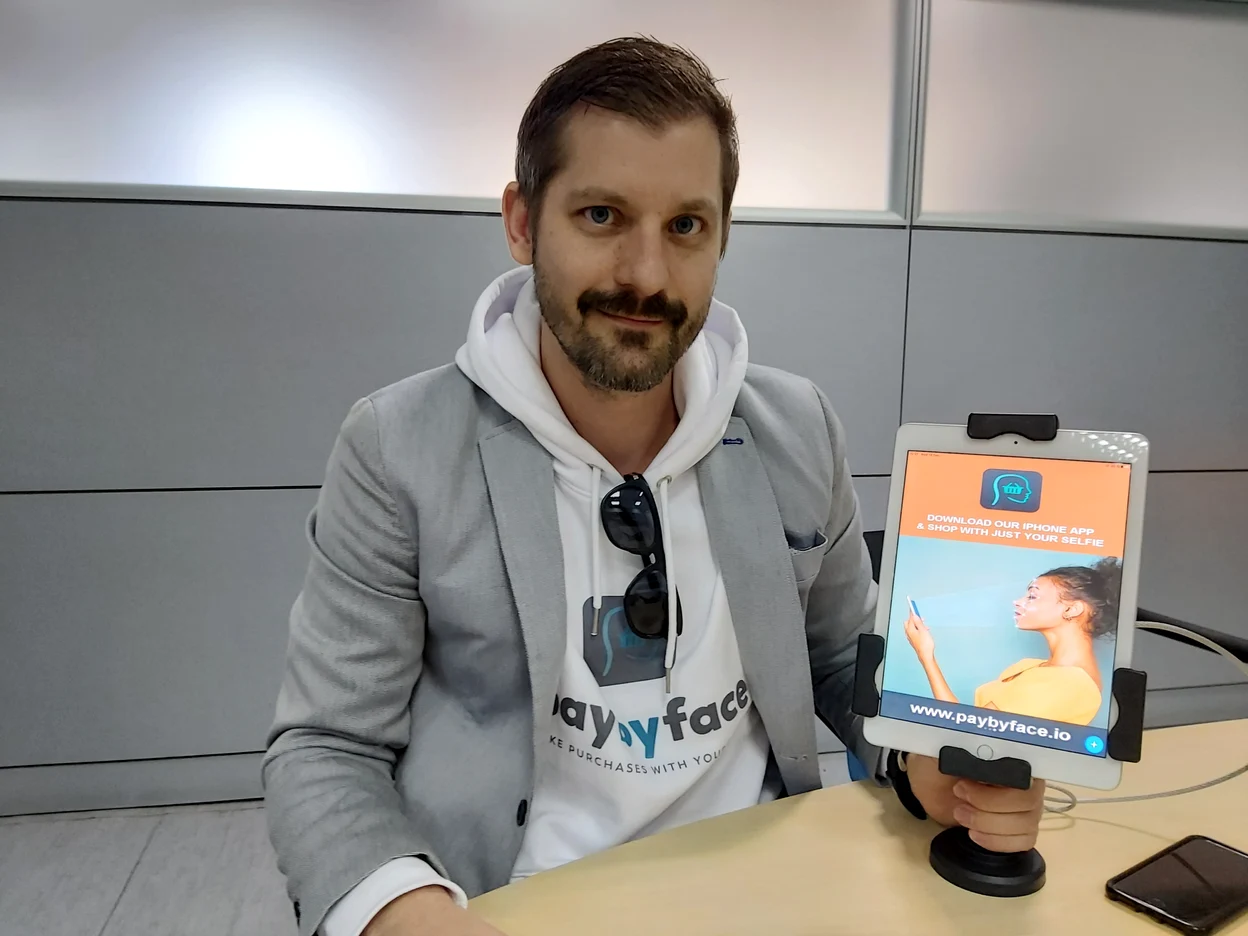 PayByFace sau cum să plătești rapid cu un selfie