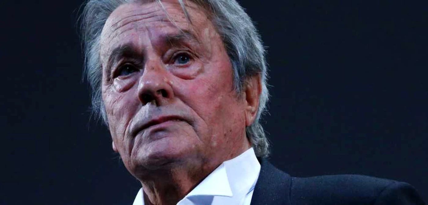 După pierderea dragostei vieţii sale, Mireille Darc, Alain Delon vorbeşte tot mai des despre moarte FOTO Arhivă