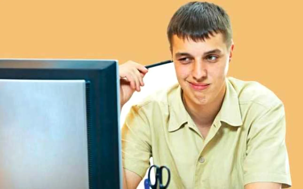Socializarea online este un lucru necunoscut pentru unii tineri  