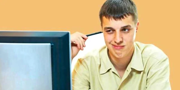 Socializarea online este un lucru necunoscut pentru unii tineri  