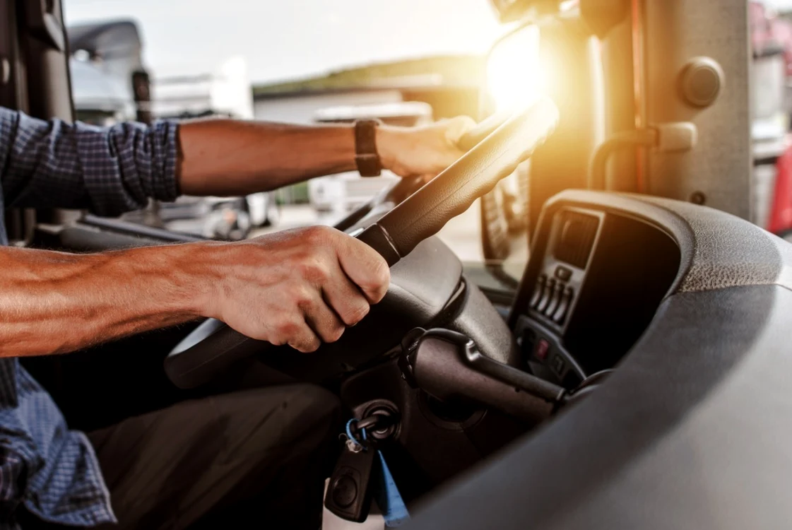 Șofer de camion FOTO Shutterstock