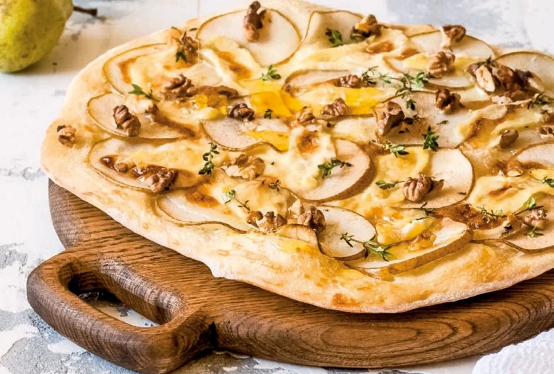 pizza cu pere jpg