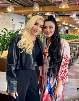 Medana Oprea și Sonia Trifan au petrecut între fete de 8 martie foto: arhiva personală