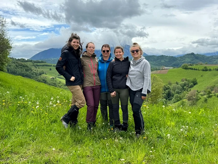 Alina și prietenele sale, Anna Szekely, Kitty Bojan, Roxana Suci și Bianca Comșa. FOTO: Instagram