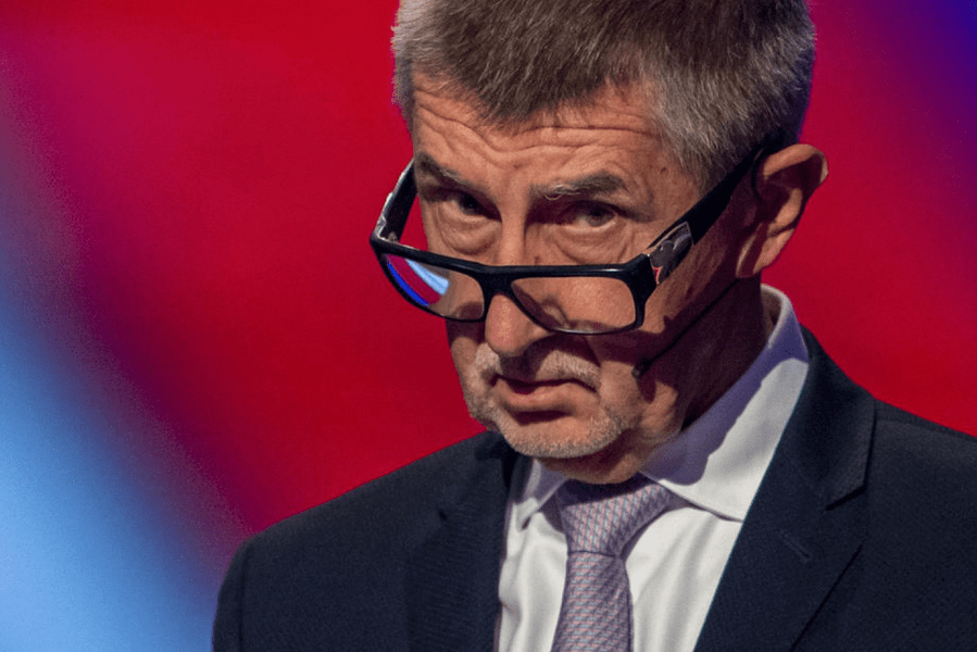 Cehia: Fostul premier Babis şi-a anunţat intenţia de a candida la preşedinţie