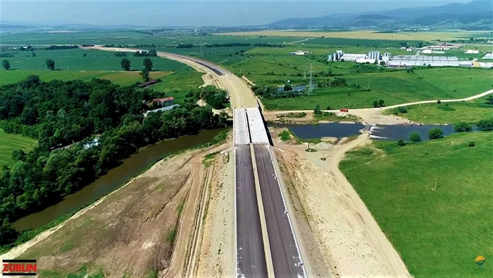 Şantierul lotului 1 al autostrăzii Sebeş - Turda