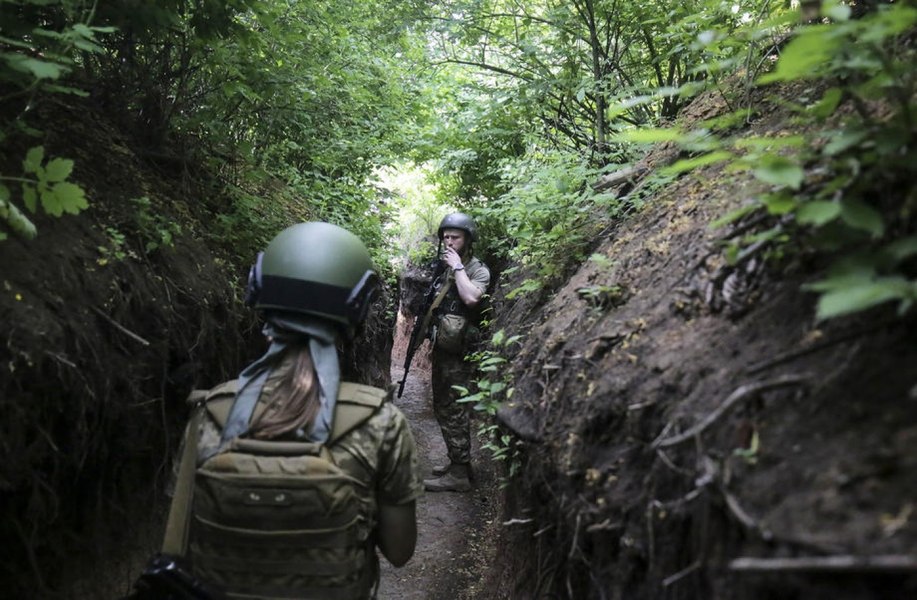 Rusia anunță că a cucerit alte două localităţi în Ucraina. Avans pe frontul de sud-est