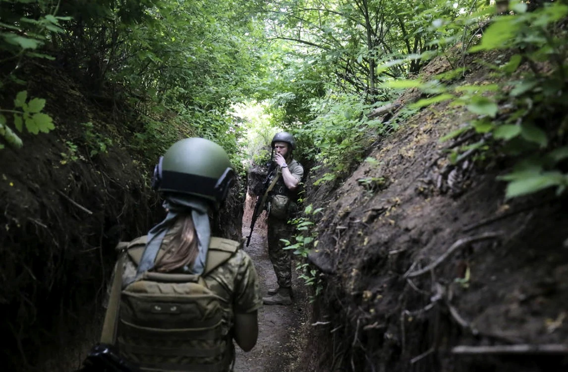 Rusia a cucerit alte două localităţi în Ucraina Foto EPA-EFE