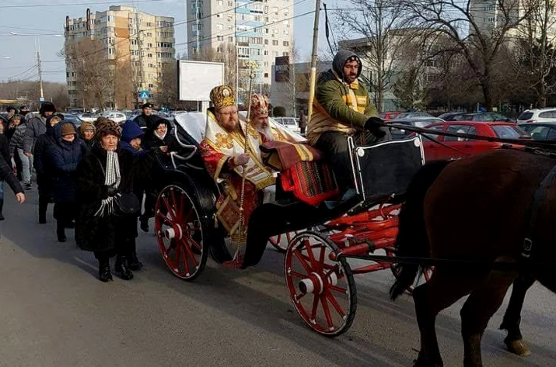 Procesiune religioasă la biserica Sf. Haralambie (2017)