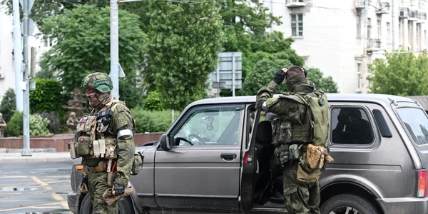 Mercenari Wagner pe străzile din Rostov pe Don Foto Profimedia 2 jpg