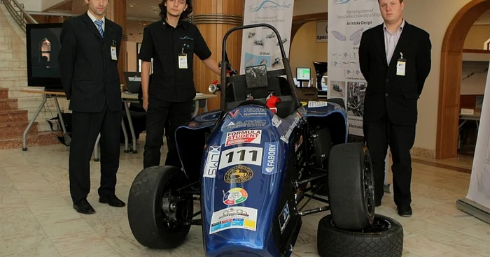 Studenţii braşoveni au participat la mai multe competiţii internaţionale. Foto: Bogdan Crăciun