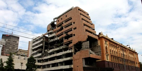 Bombardament NATO în Serbia