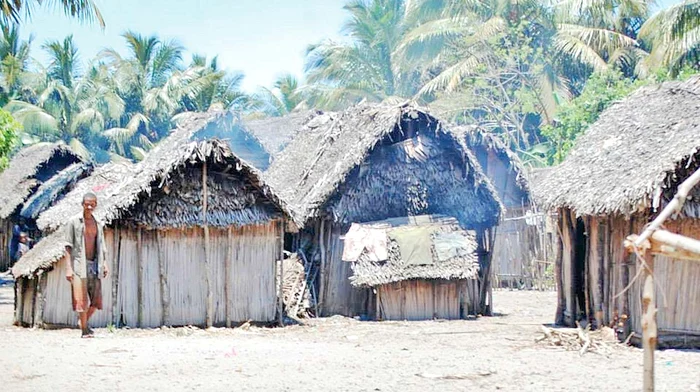 Aşa arată locuinţele din satele ţării situate în sud-estul Africii