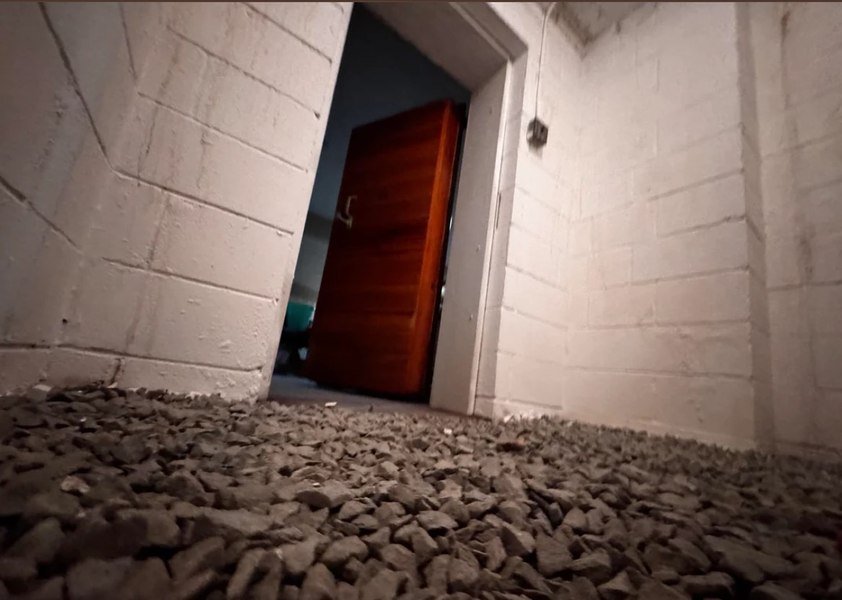 O cameră misterioasă descoperită în subsolul unei case i-a lăsat pe internauți fără cuvinte. La ce era folosită