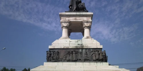 monumentul eroilor sanitari
