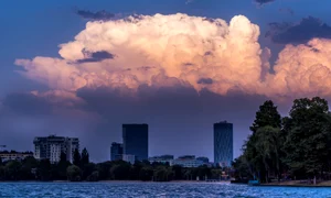 Vânt furtuna vară București FOTO Shutterstock