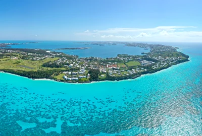O insulă izolată din Bermuda, în mijlocul Oceanului Atlantic FOTO Shutterstock