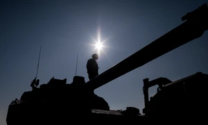 Trageri cu rachete efectuate de armatele franceză și română și prezentare de tehnică militară în timpul exercițiului EAGLE ROYAL 23 în Centrul Național de Instruire pentru Apărare Antiaeriană General de brigadă Ion Bungescu, Capu Midia, Constanța. FO