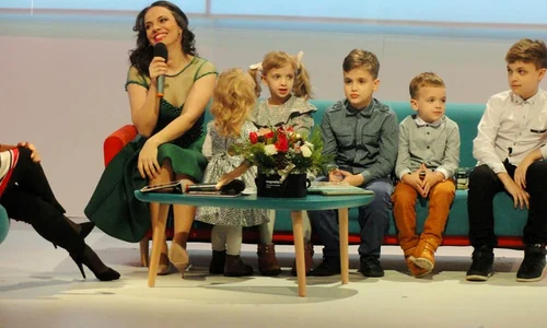 Raluca Blejuşcă este mama a cinci copii jpeg
