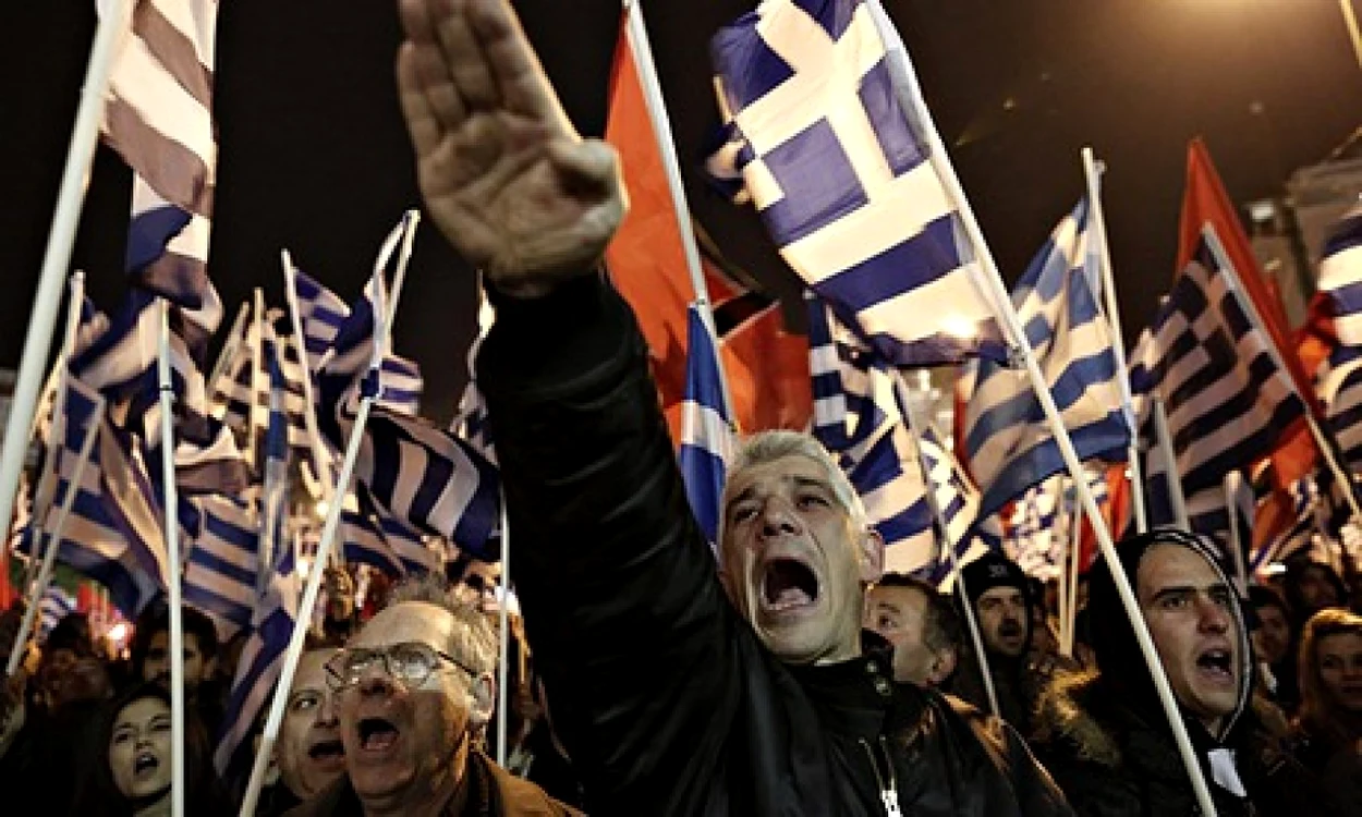 Membrii grupării neonaziste „Zorii Aurii” din Grecia