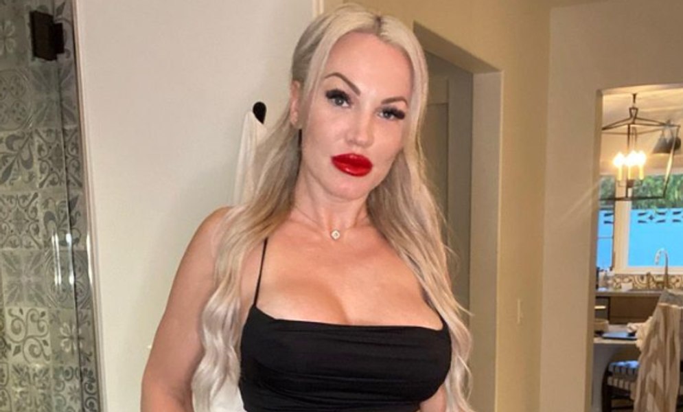 O profesoară de 35 de ani, din Canada, a fost concediată după ce a refuzat să-și închidă contul OnlyFans