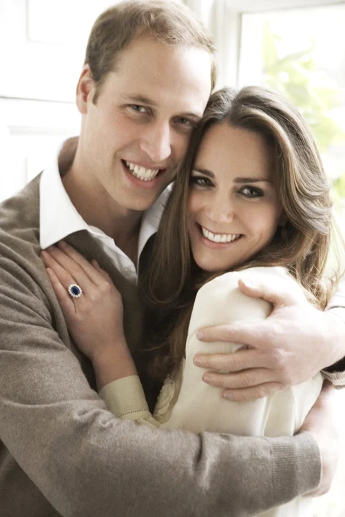 Offizielles Verlobungsfoto von Prinz William und Catherine Middleton jpeg