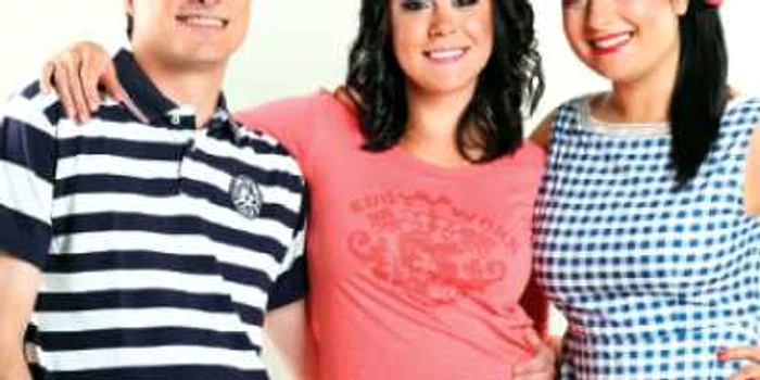 „Mondenii“, sezon nou-Ştiri pe scurt