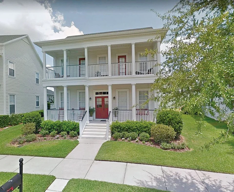 Familia Dolănescu are două case în Florida, una în Orlando şi alta în Davenport