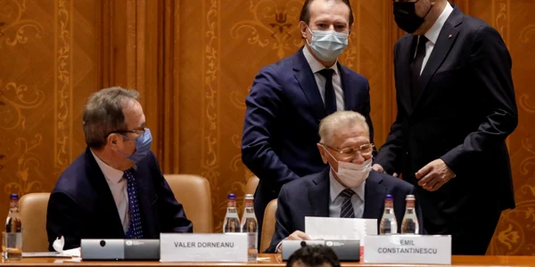 Şedinţă solemnă plen Parlament 30 de ani de la adoptarea Constituţiei - Florin Cîţu - Marcel Ciolacu - Valer Dorneanu - Emil Constantinescu - 6 dec 2021 / FOTO Inquam Photos / George Călin