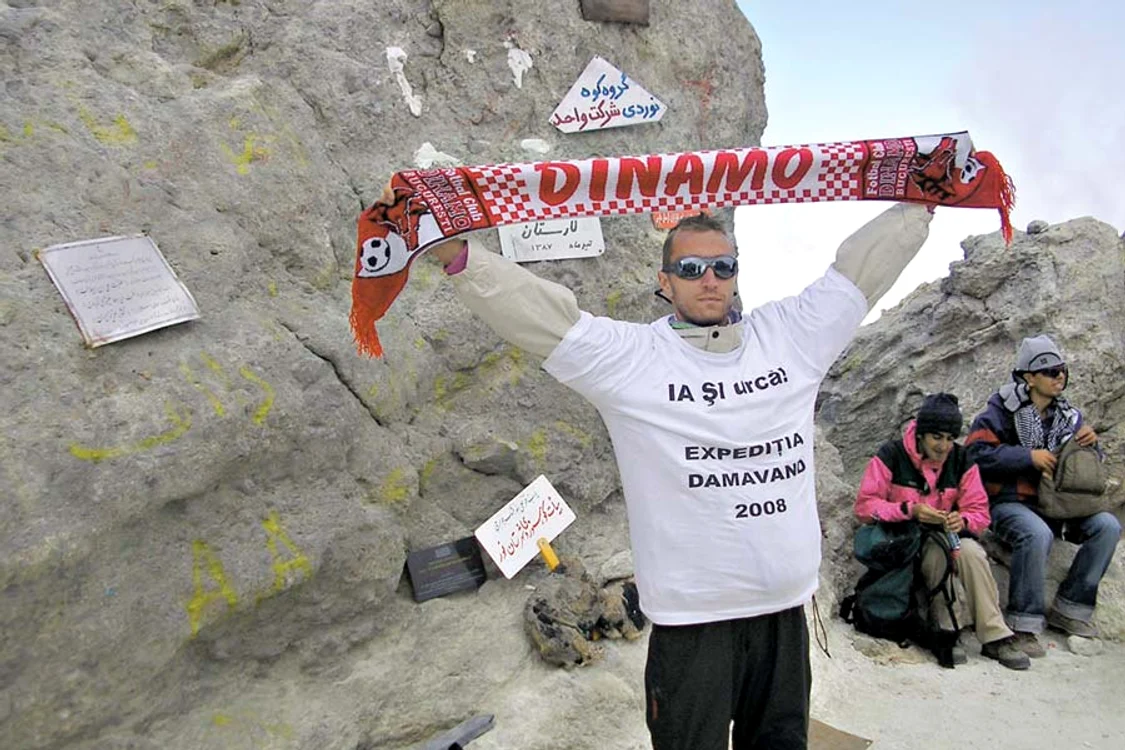 Vârful Damavand 5.671 m