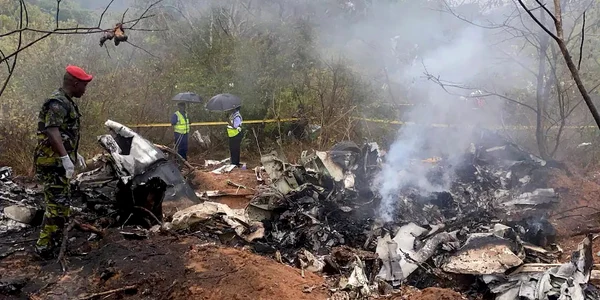 avion de mici dimensiuni prabusit in Kenya jpeg