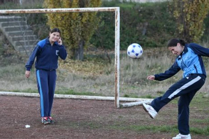 Surorile Buză, la antrenament