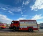 Echipajele de intervenție acordă asistență victimelor.
