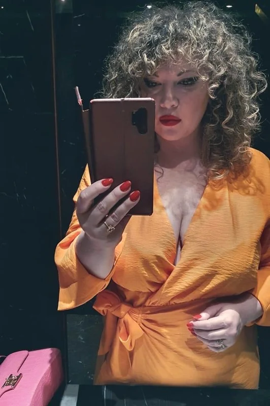 Oana Lis, jignită pe Internet. Sursă: Facebook