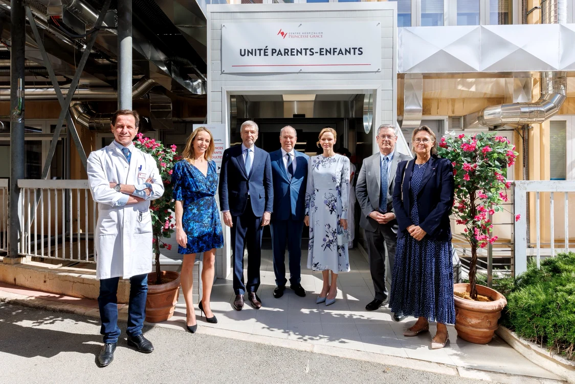 Charlene a îmbrăcat o ținută baby blue, Foto Palatul Princiar jpg