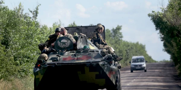 Trupe ruse tanc in Lisiceansk Ucraina evacuare civili distrugeri FOTO Getty Images