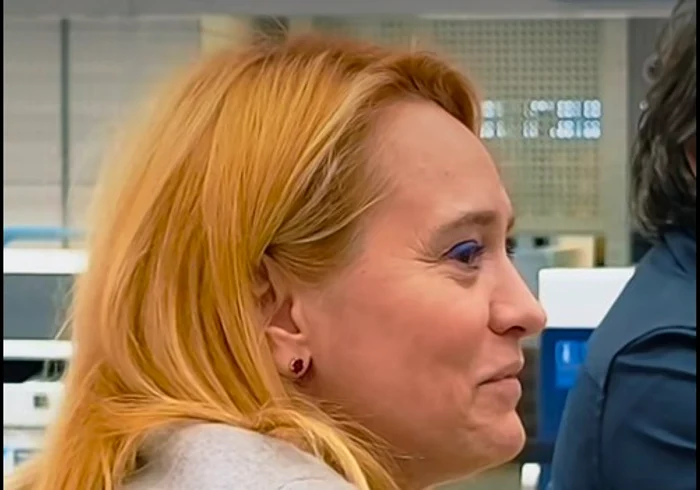 Andreea Esca are 52 de ani  FOTO Captură video