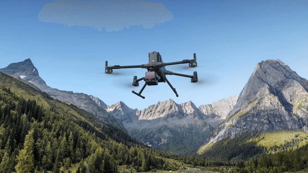 SUA interzic importurile de drone și componente esențiale fabricate în străinătate