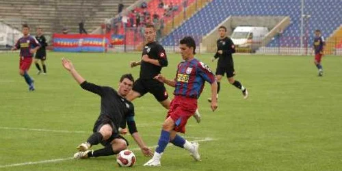 Galeria târgovişteancă pleacă spre Domneşti la 11.30