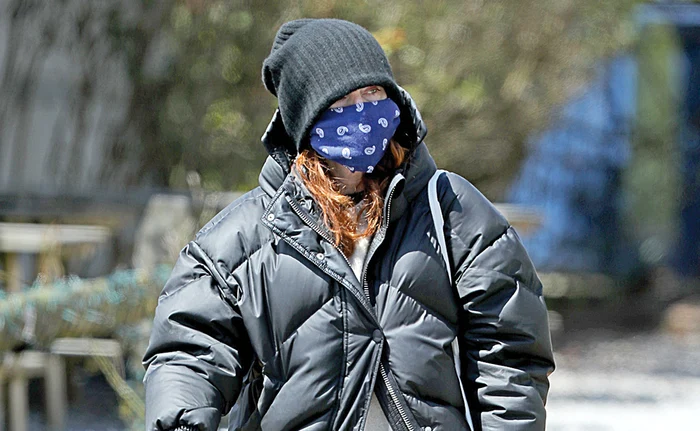 
    Julianne Moore și fiica sa, acum câțiva anifoto: Arhiva personală  