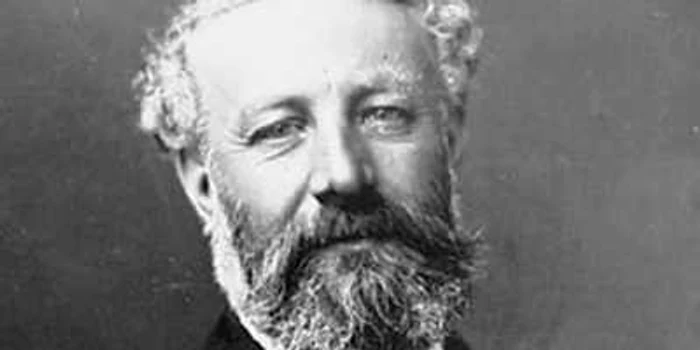 Jules Verne este considerat de unii părintele SF