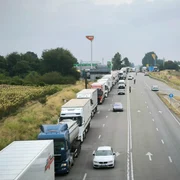 aglomerație vama calafat 21iulie  FOTO FB INFO TRAFIC ROMANIA jpg