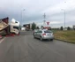 Accident cu un TIR încărcat cu Coca-Cola FOTO Vocea Timişului