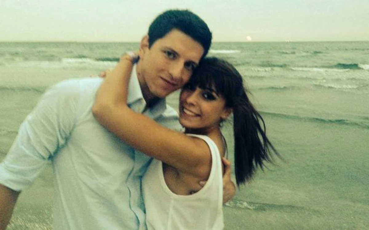 Darius Stănese, pe vremea când forma un cuplu cu Rhya