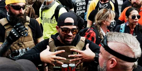 Liderul Proud Boys Enrique Tarrio la un marş din Washington 12 decembrie 2020 FOTO EPA-EFE