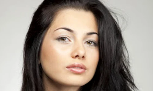 Gina Alexandra, într o imagine din 2009 de la concursul de frumuseţe jpeg