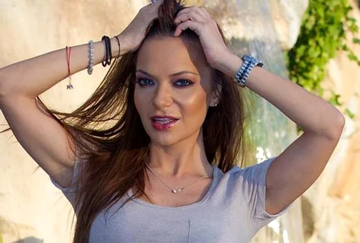 
    Andreea Antonescu a fost criticată de esteticianul Adina Alberts pentru alegerile făcute în domeniul frumuseţii Foto:Arhivă personală  