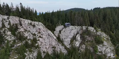 cea mai tare cazare 1 jpg