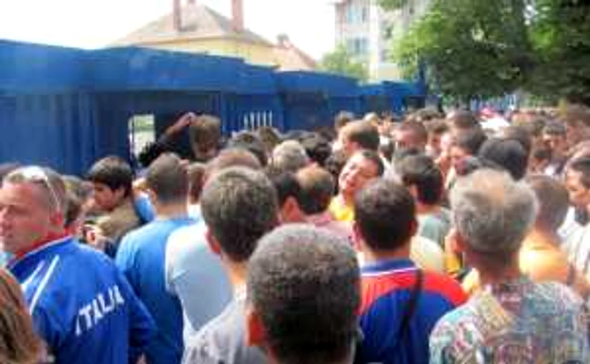 Sibienii pot să cumpere bilete cu preţuri între 15 şi 30 de lei