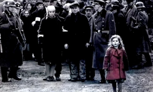 Trauma “fetiţei în palton roşu” din “Lista lui Schindler” jpeg